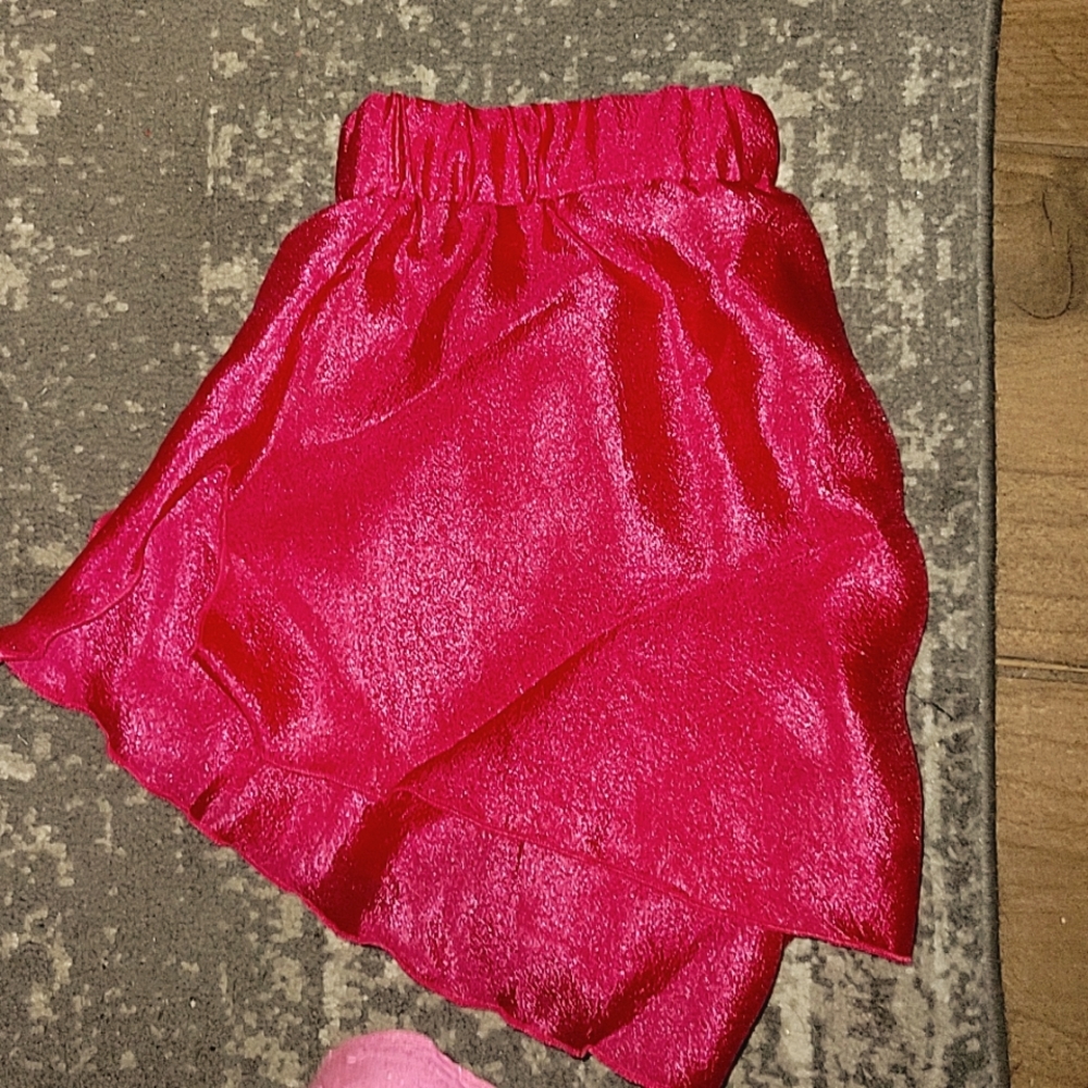 Pink flowy cover up shorts NWOT